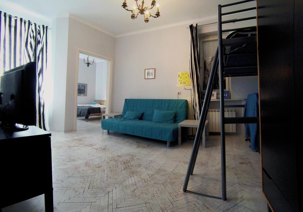 Koro De Varsovio - Apartament Chmielna 6 エクステリア 写真