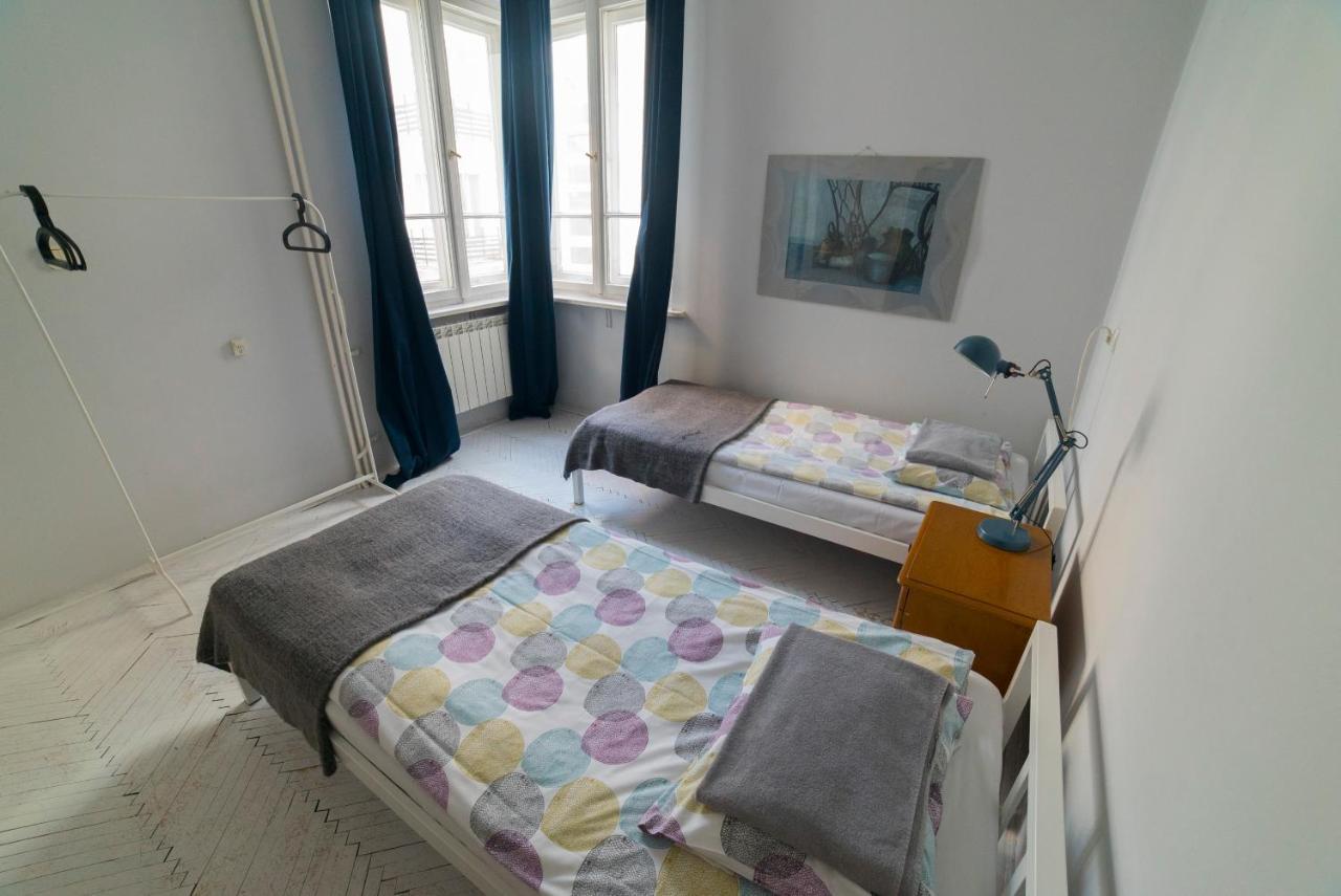 Koro De Varsovio - Apartament Chmielna 6 エクステリア 写真